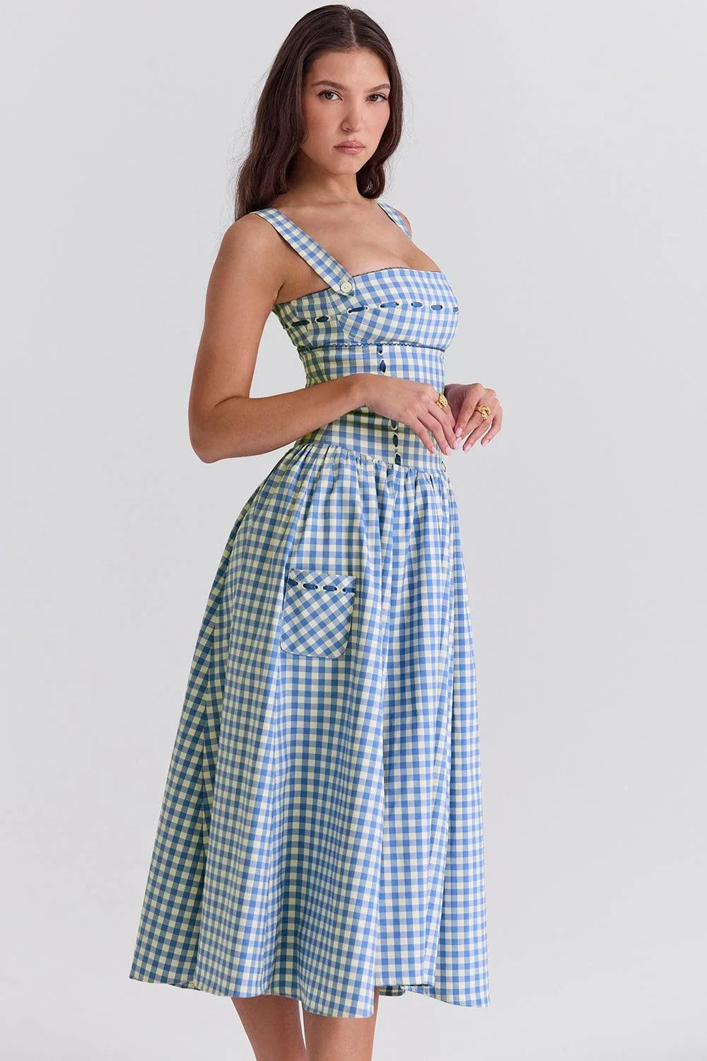 Largo Vestido Femenino de Estampado Cuadrado