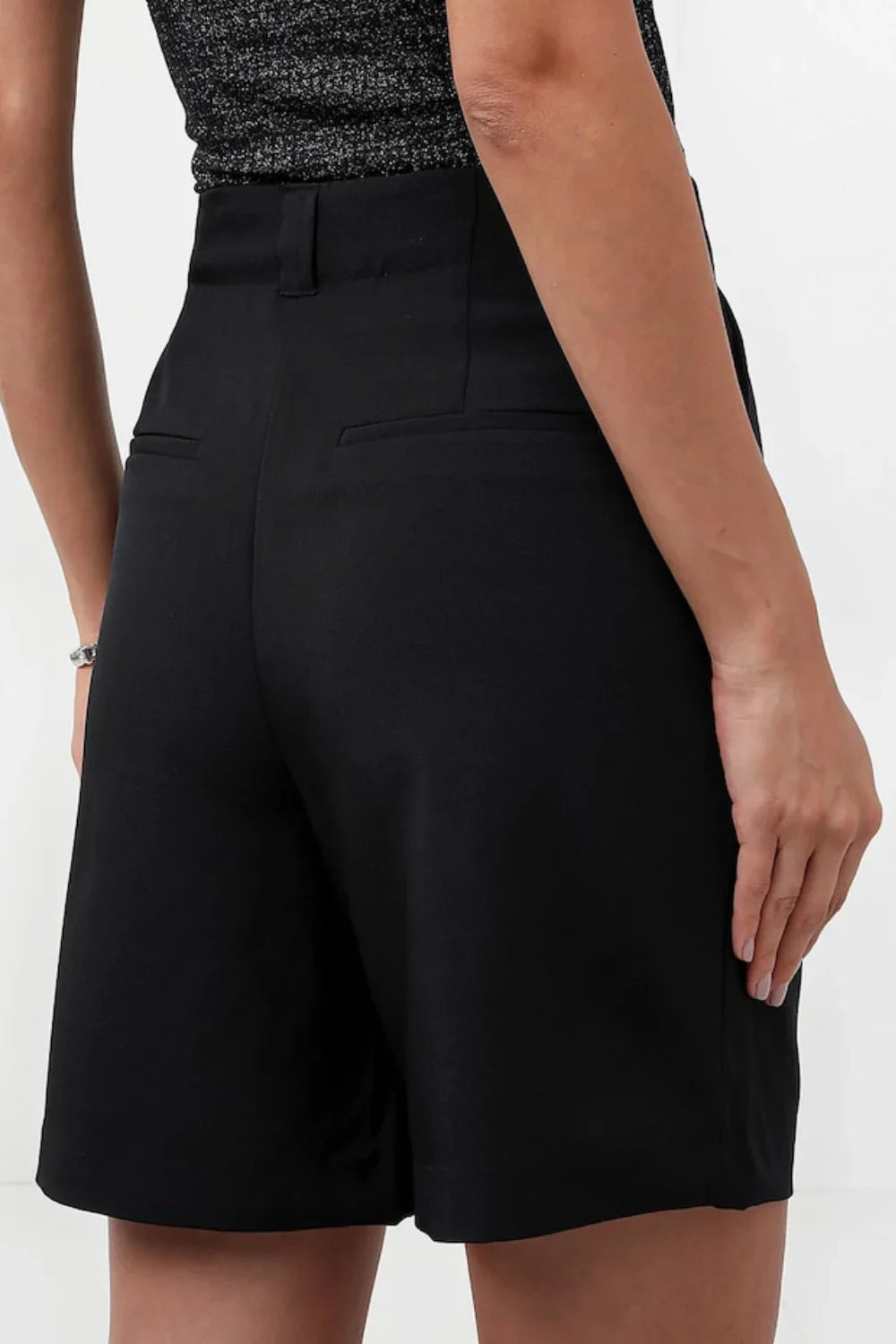 Pantalones Cortos de Piel Sintética.