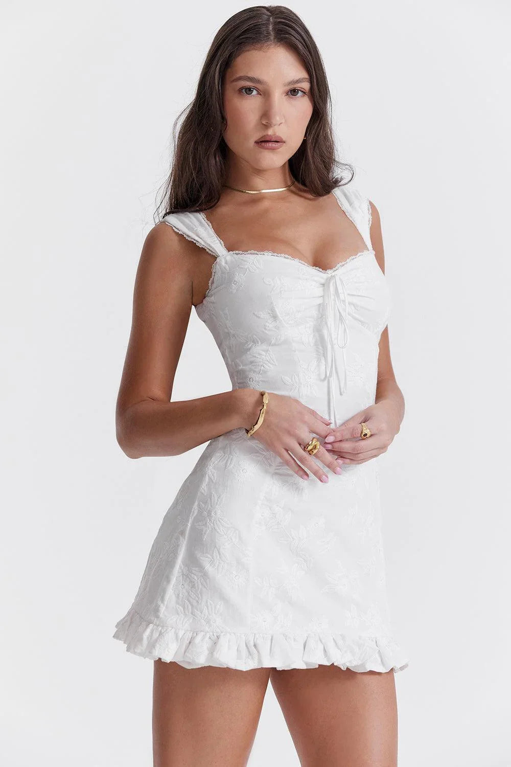 Vestido Blanco Corto con Encaje Bordado