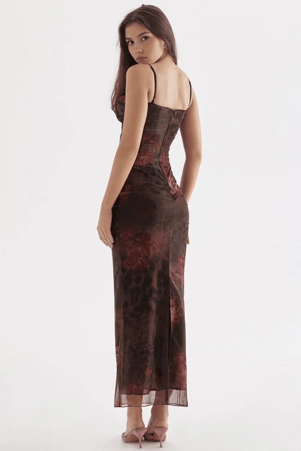 Largo Vestido Femenino con Estampado de Rosas