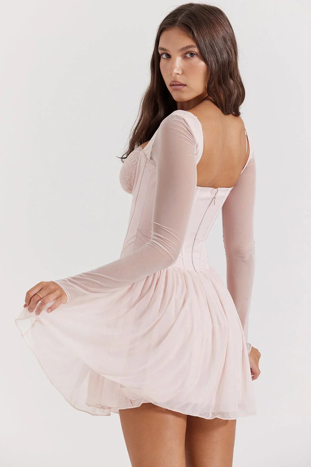 Vestido Rosa Corto con Bordado