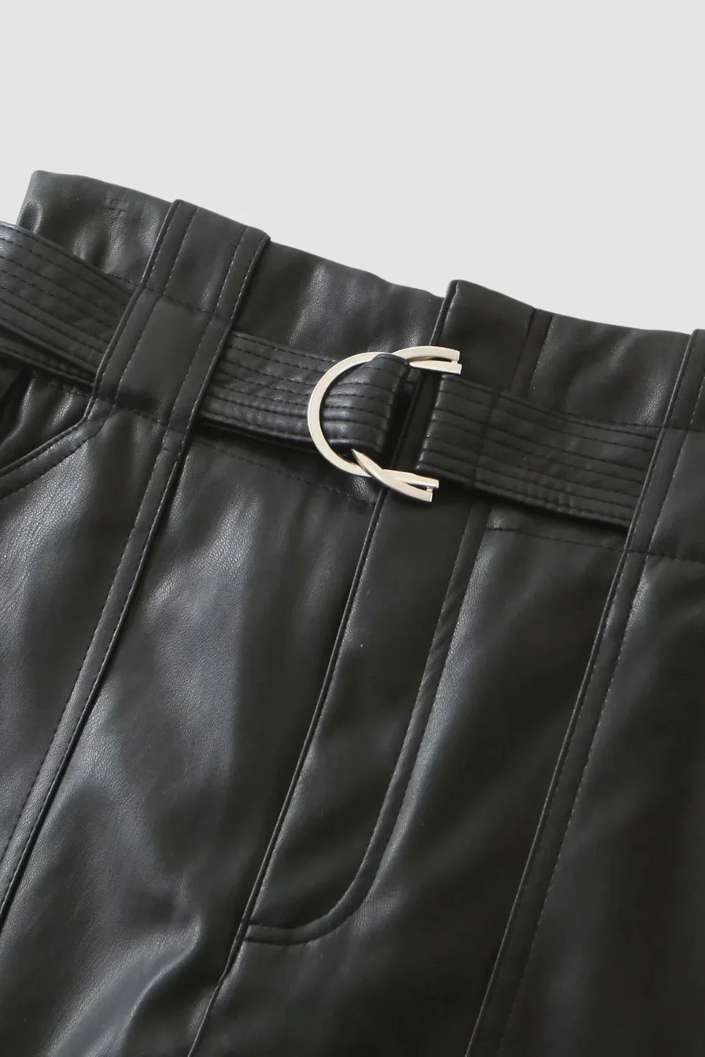 Falda Corto de Cuero Negra para Mujer