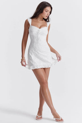 Vestido Blanco Corto con Encaje Bordado