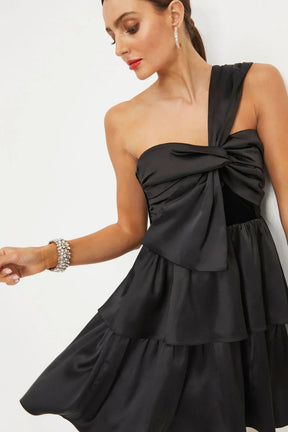 Corto Vestido de Cruce con Lazo