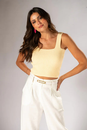 Blusa de Mujer con Diseño de Girasoles