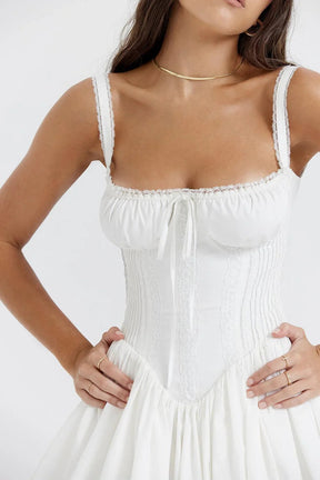Vestido corto de corte suave