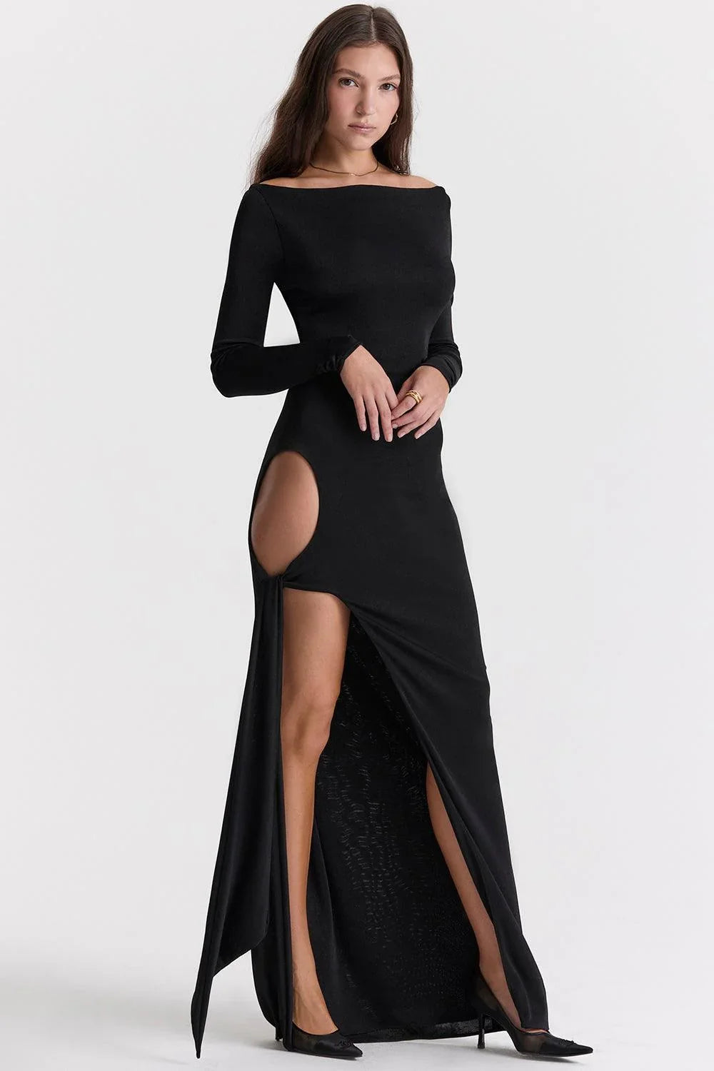 Vestido largo negro entallado